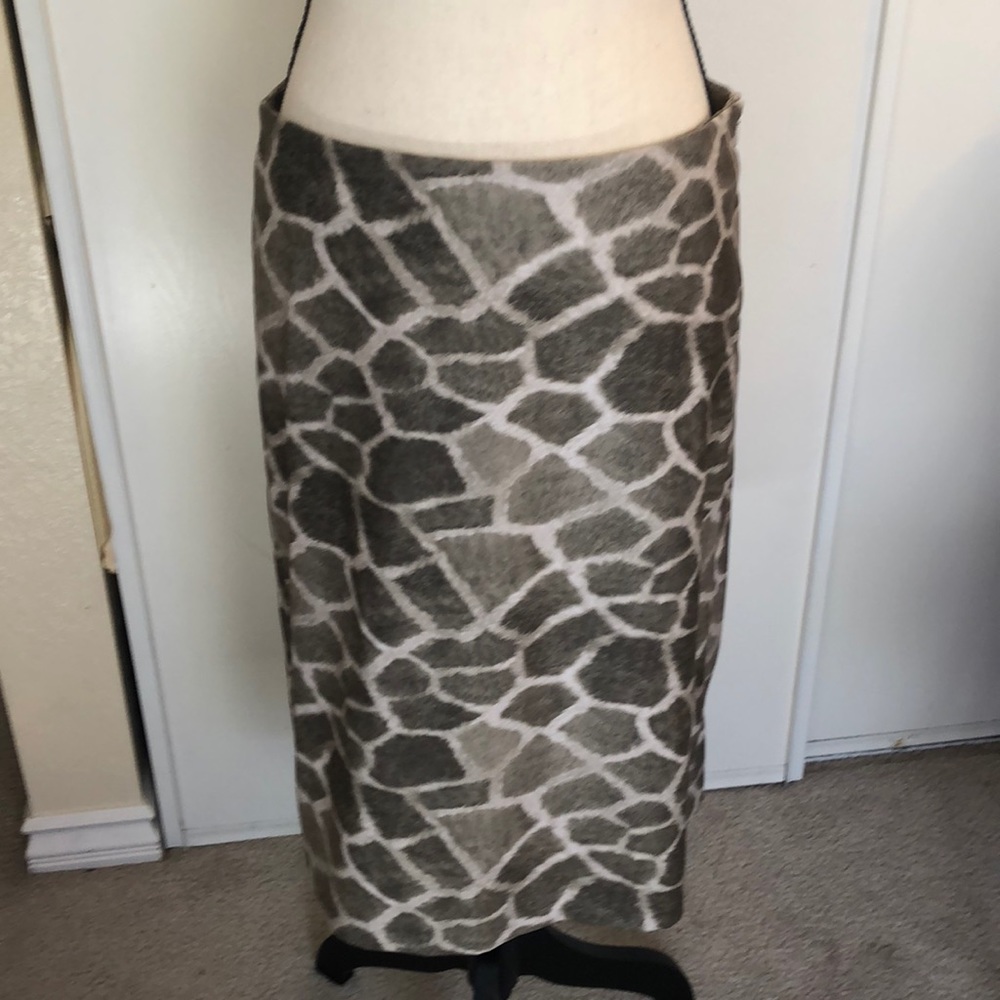 Women’s BCBG Skirt
